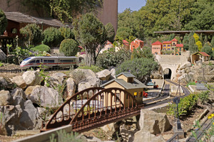 jeux interieur Jarditrain loisirs et attraction en Vaucluse Provence